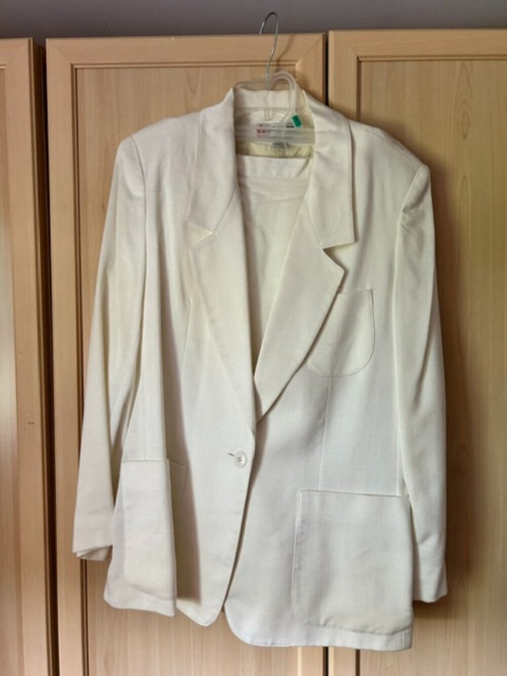 Peabody House White Skirt Suit 2PC Blazer & Skirt Size 11/12 Lined